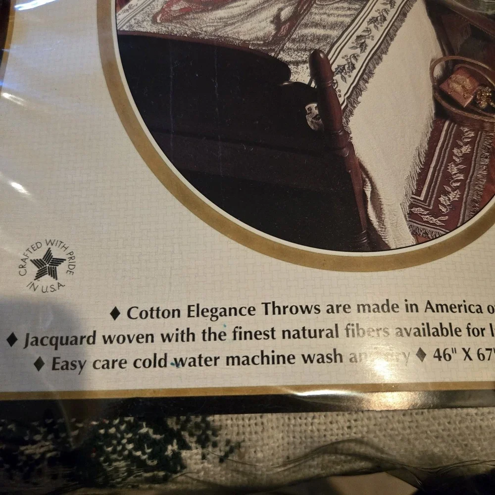 Cotton Elegance 100% Cotton Jacquard Throw Blanket Santa Xmas 46